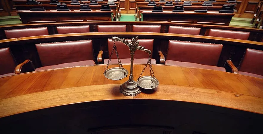 How to break the news of a divorce to your partner?