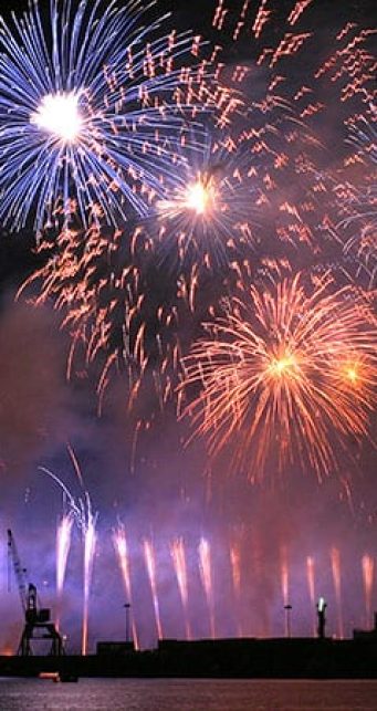 8 New Year’s Eve Wedding Tips