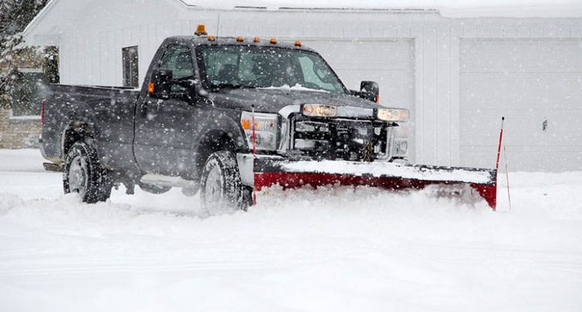 6 tips to discern before contracting a snow plowing company
